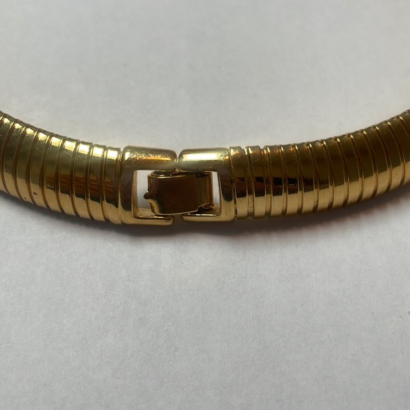 Necklace - Picture 3 of 3